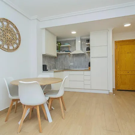 064 New Modern Mood - Alicante Apartment